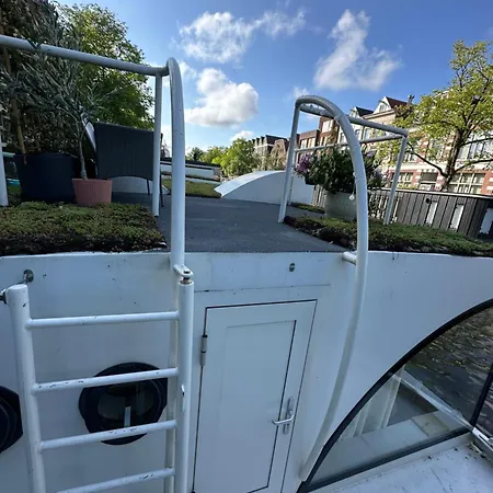 Cozy At Houseboat Ботель Амстердам