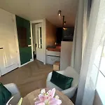 Cozy At Houseboat * Amsterdam